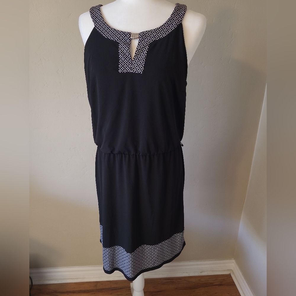 Womens Dress White House Black Market nwot missing waist tie Size Large. Sd
